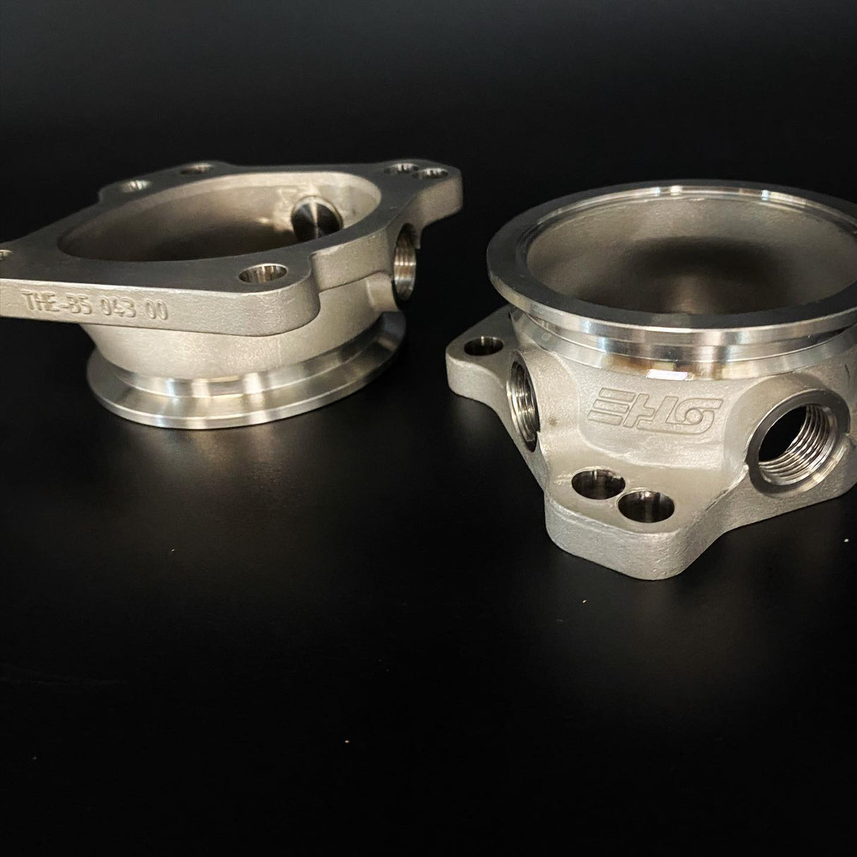 THE Tuner - Zestaw kołnierzy V-Band do downpipe - K04 - RS4 - S4 - B5