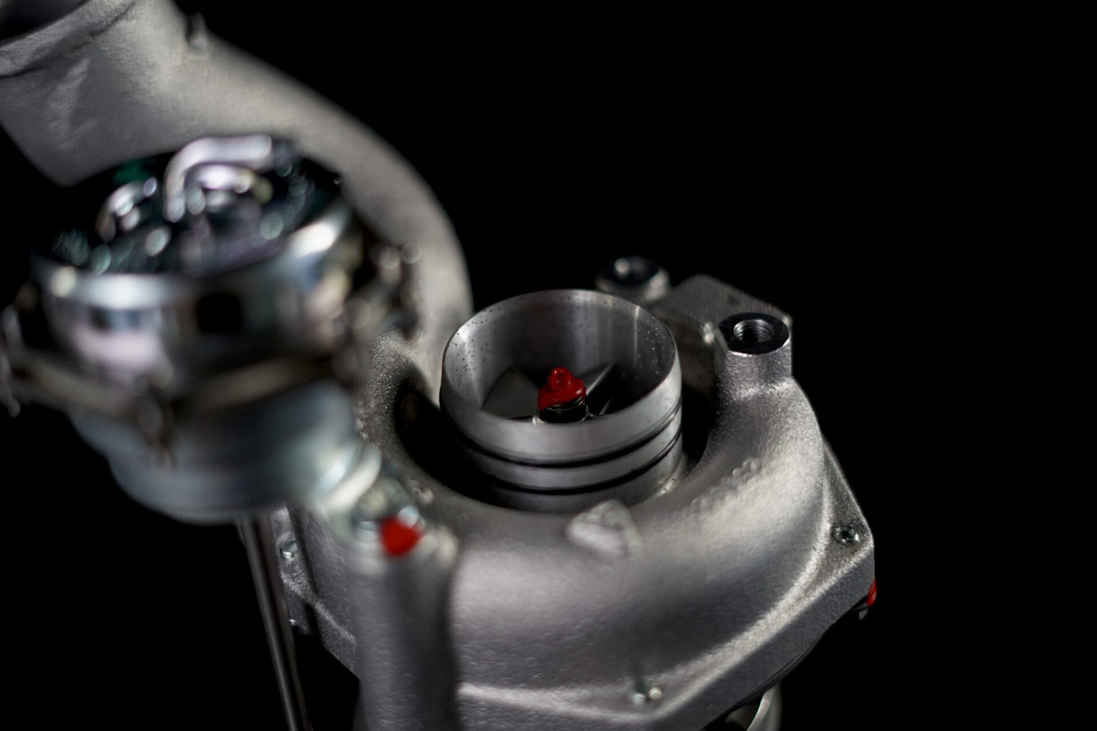 THE Tuner - Turbosprężarka THE-550 K04 z obudową wydechową THE 06 - RS4 - S4