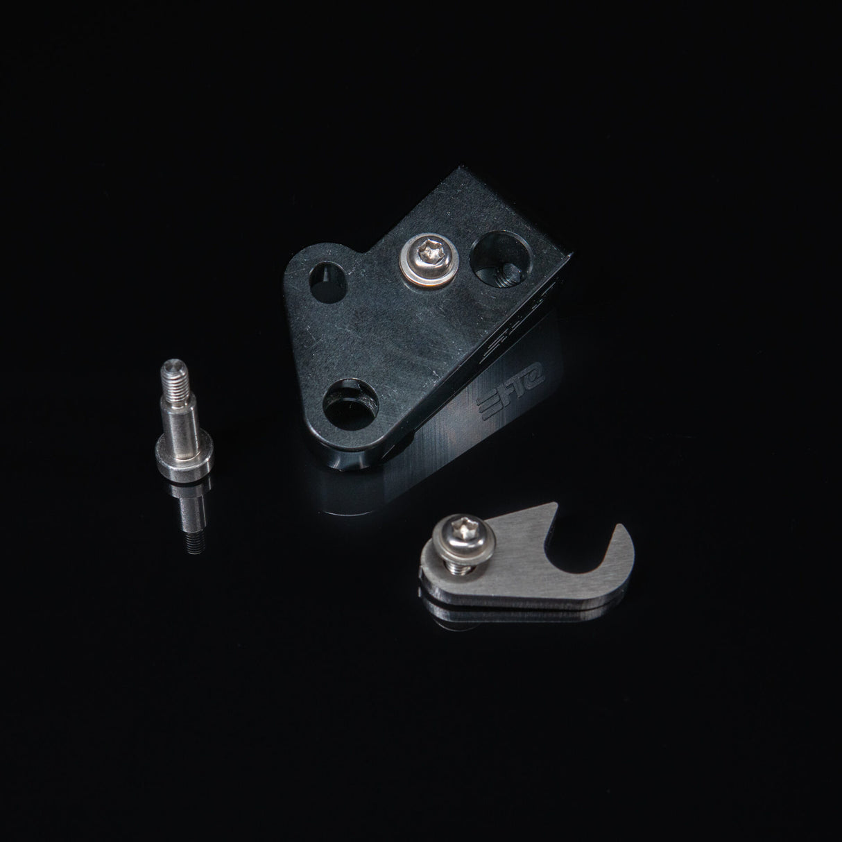 THE Tuner – Zestaw adapterów do przewodów olejowych i wodnych DAZA w silniku CEPA - RS3 - TTRS