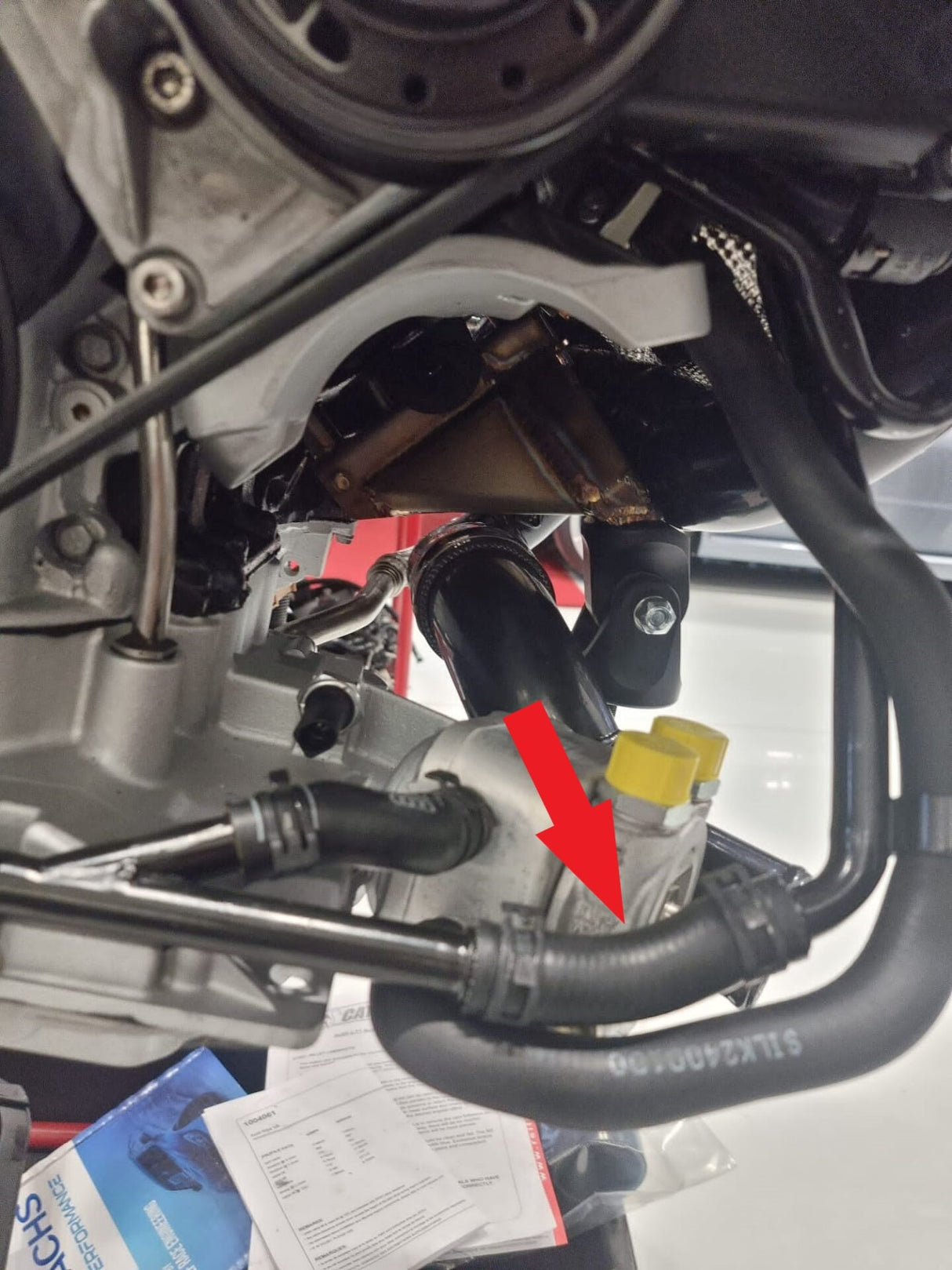 THE Tuner - Wąż chłodzenia od wymiennika ciepła do przedniej rury wodnej - RS4 - S4