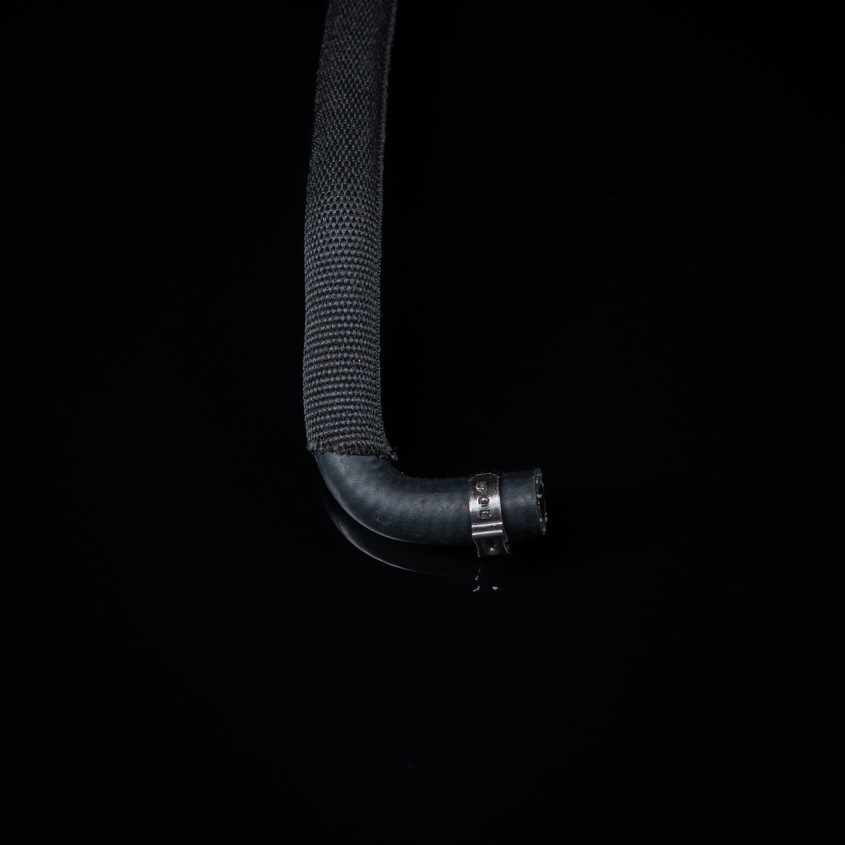 THE Tuner - Wąż chłodzenia wody od rury łączącej głowice do zbiorniczka wyrównawczego - RS4 - S4 - B5