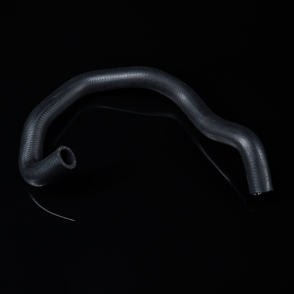 THE Tuner - Wąż chłodzenia od wymiennika ciepła do rury wodnej za rozrządem - 2.7 BiTurbo