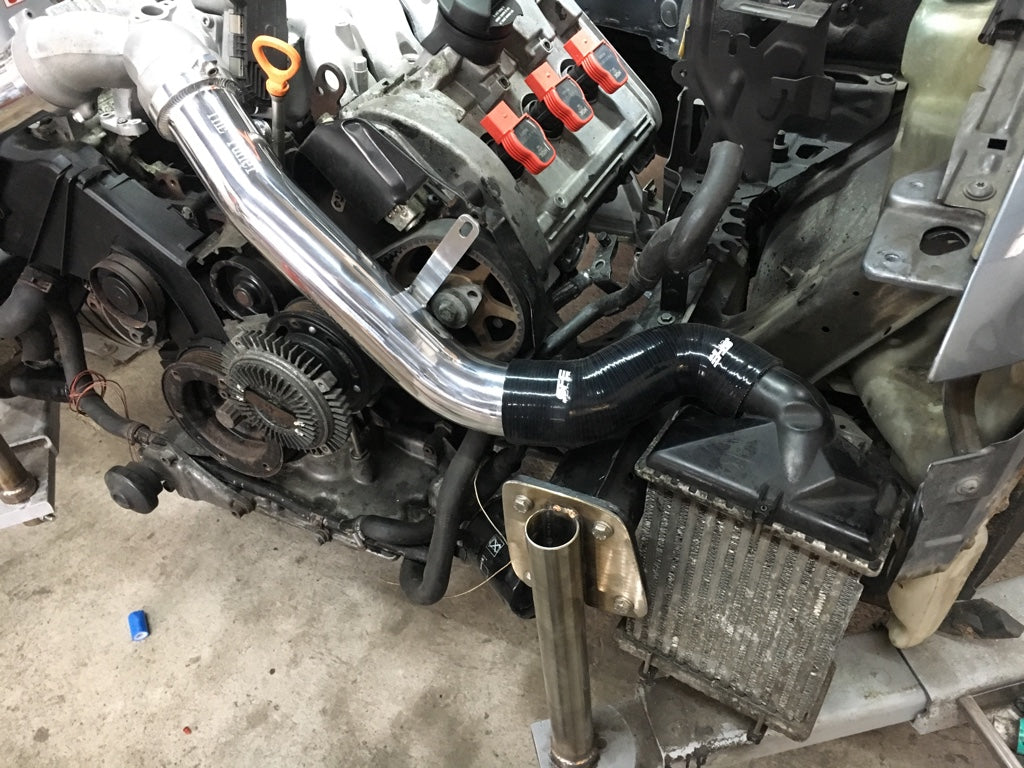 THE Tuner - Silikonowy wąż do intercoolera - RS4 - S4 - B5