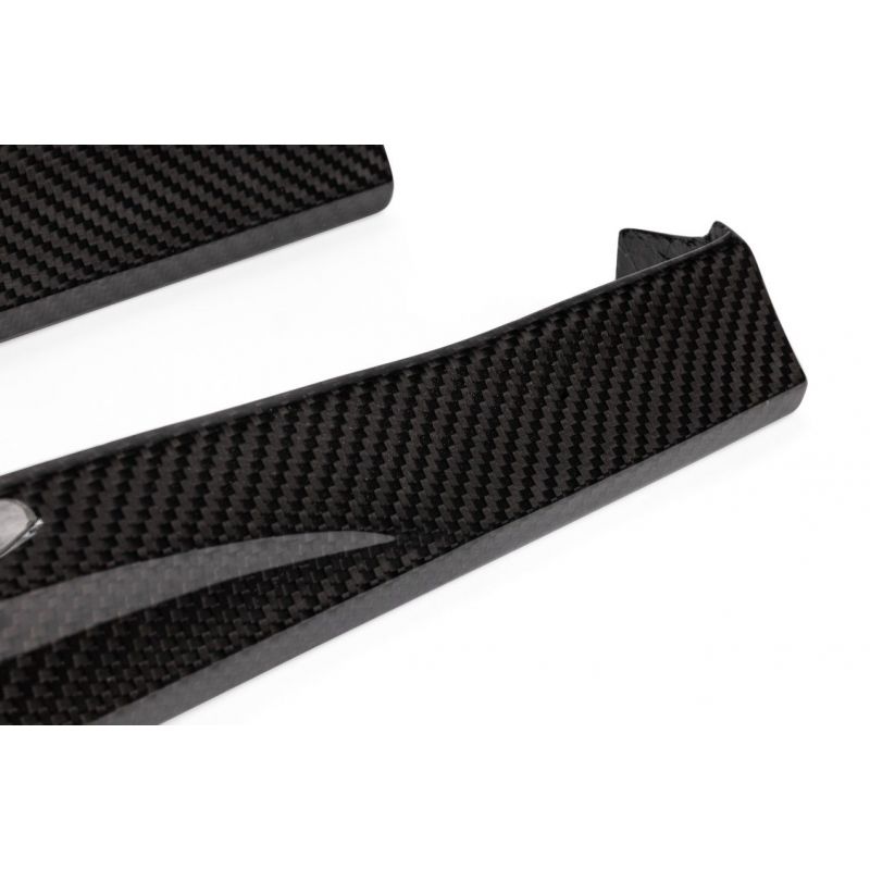 APR - Karbonowe progi - VW Golf GTI Mk8