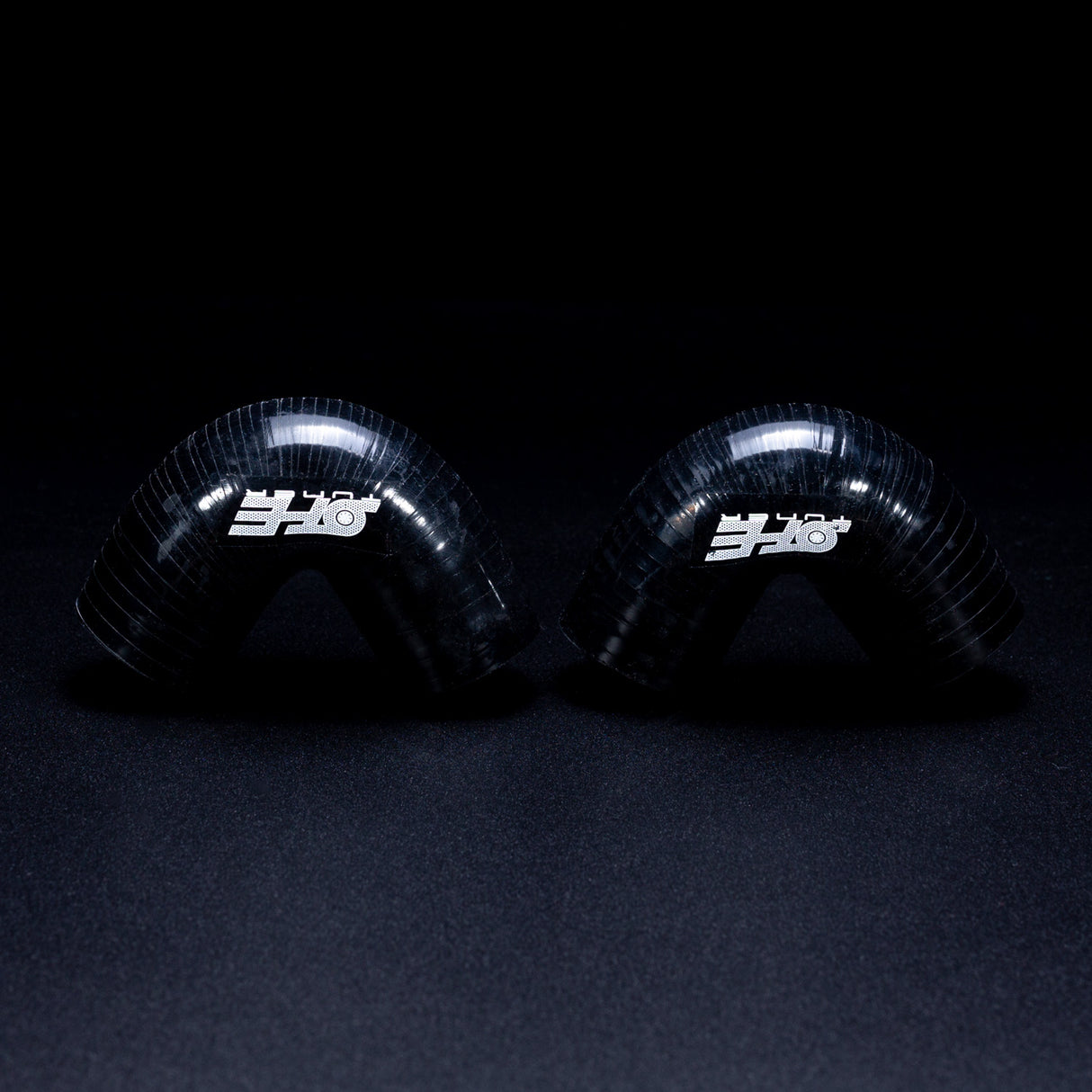 THE Tuner - Silikonowe Węże 70° do Przewodów Ciśnieniowych - RS4 - S4 - B5