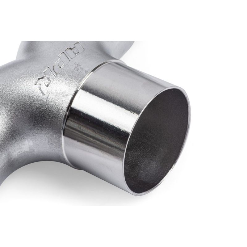 APR - Odlewany T-Pipe - 3.00" (76mm)- 2.5" (63.50mm)
