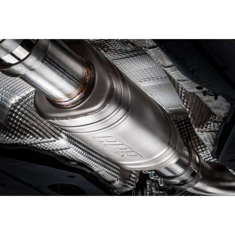 APR - Tłumik środkowy - VW Golf GTI Mk7