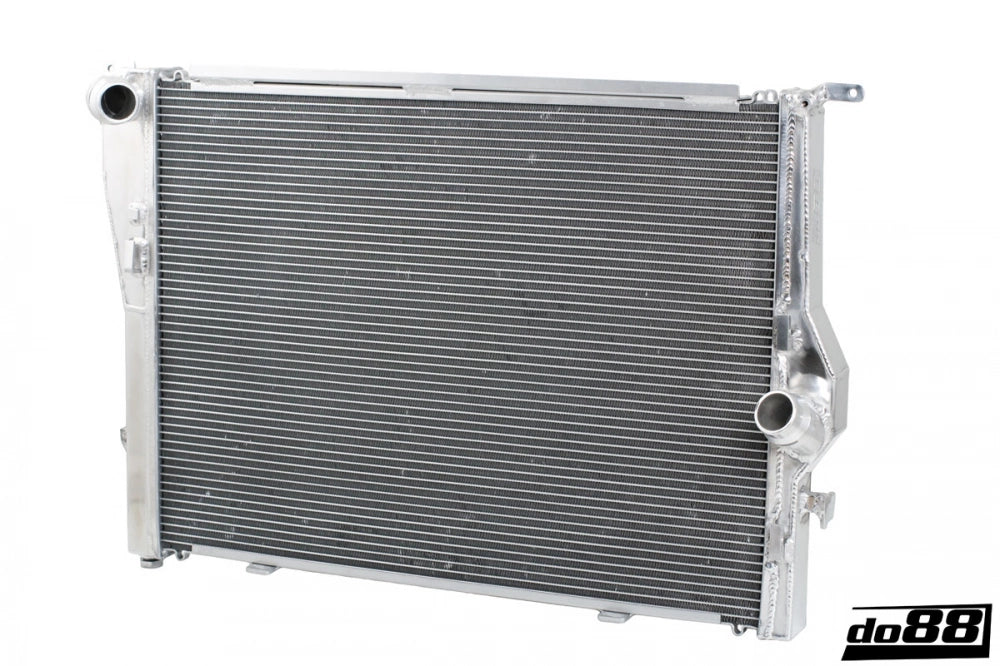 do88  - RADIATOR - BIG PACK - BMW Seria 3 E90 E92 E93