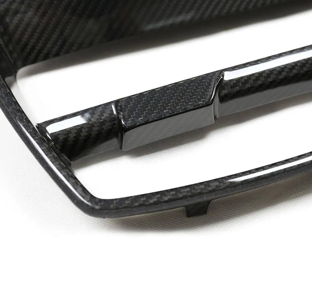 BMW M3/M4 G80 G81 G82 - KARBONOWY GRILL ATRAPA