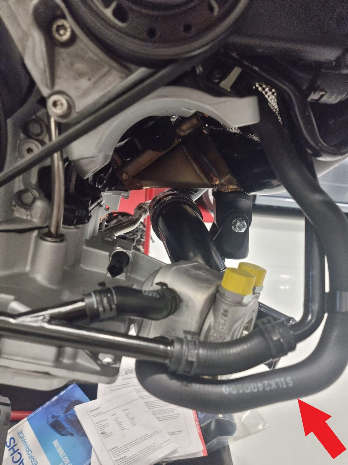 THE Tuner – Wąż chłodzenia od wymiennika ciepła do tylnej rury wodnej - RS4 - S4