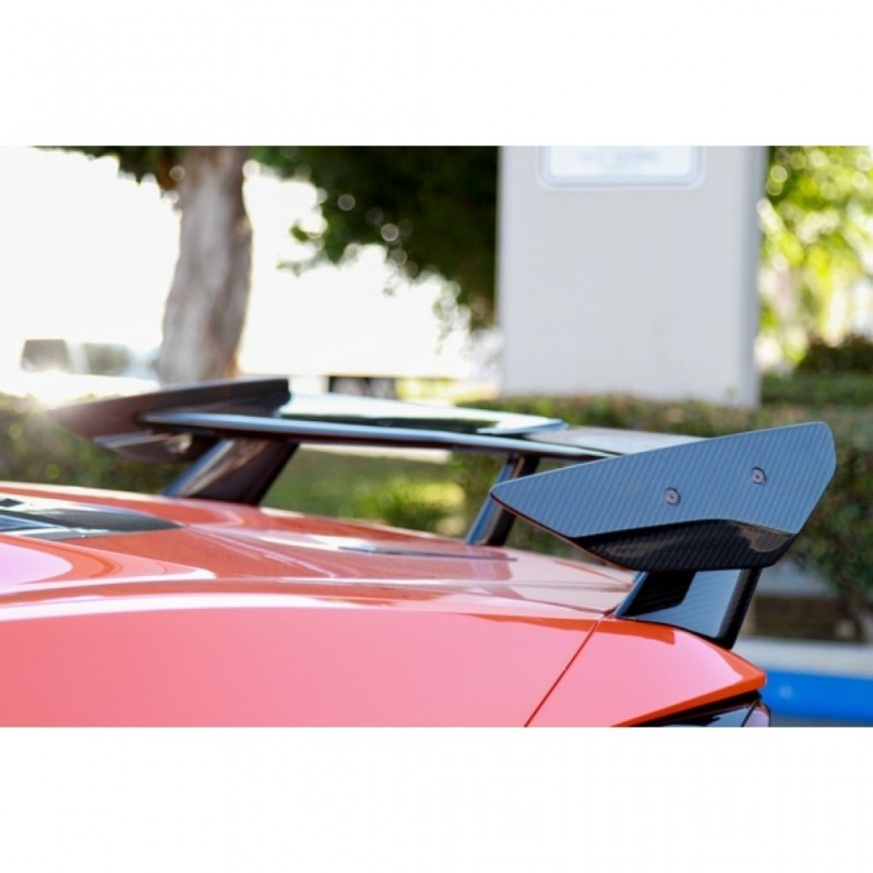 APR Performance - Karbonowy spojler - Corvette C8